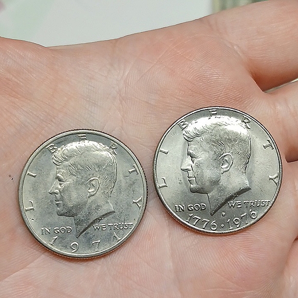 1971 & 1976 Rare Kennedy Half Dollars BU UNCIRCULATED Condition - Picture 1 of 2